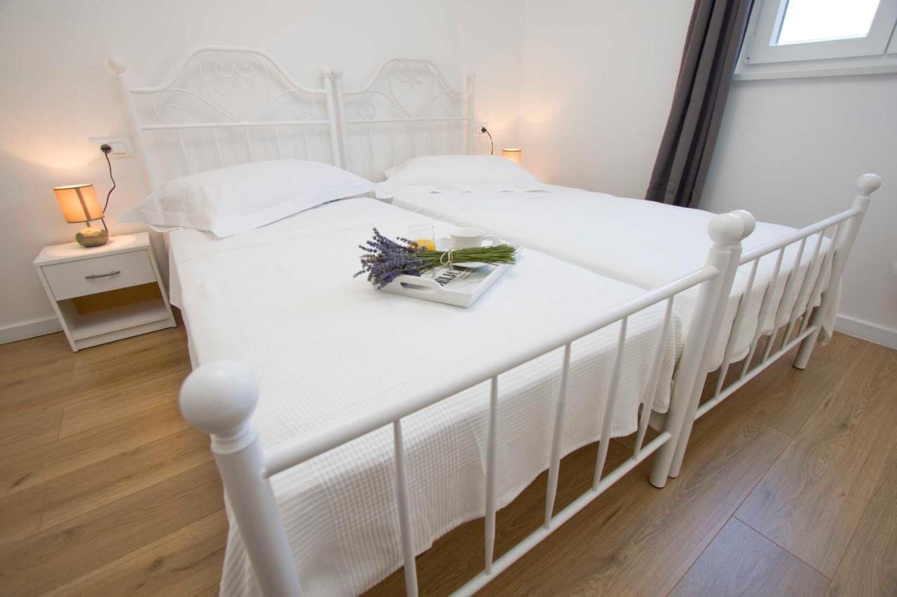Apartmani Rustica 德朗西斯 外观 照片