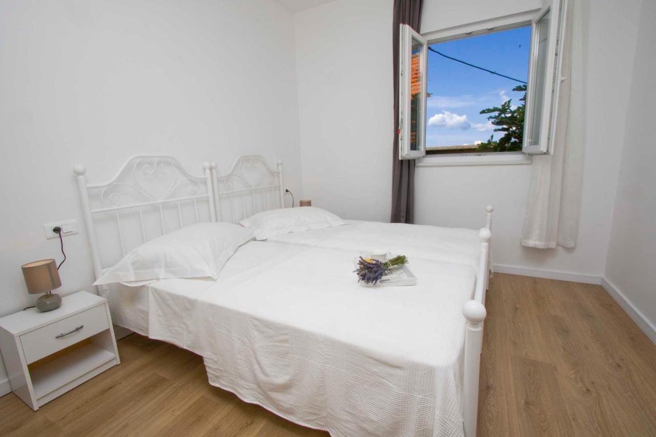 Apartmani Rustica 德朗西斯 外观 照片