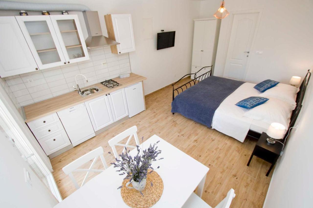 Apartmani Rustica 德朗西斯 外观 照片