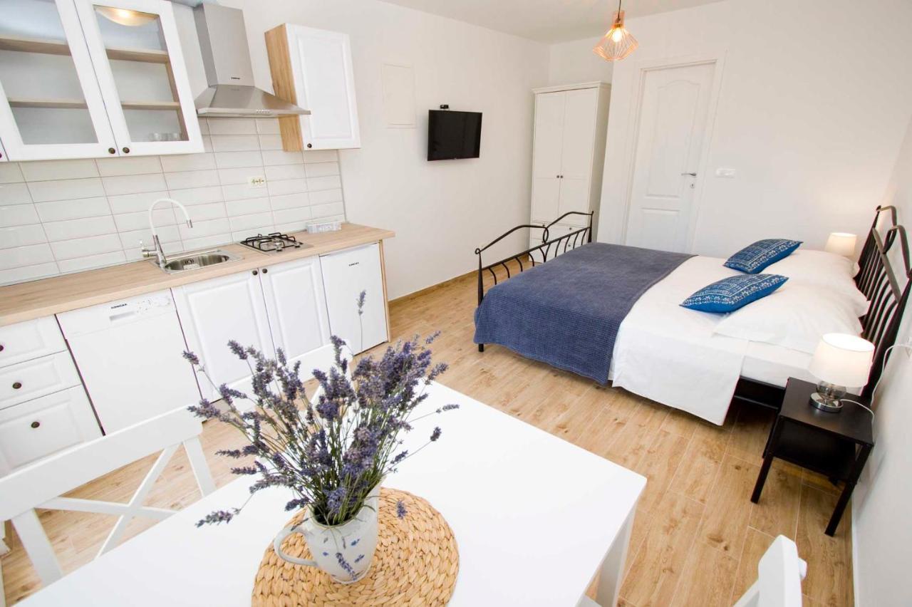 Apartmani Rustica 德朗西斯 外观 照片